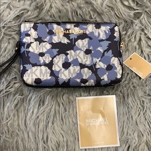 Michael Kors Navy Double zipper Jet set clutch